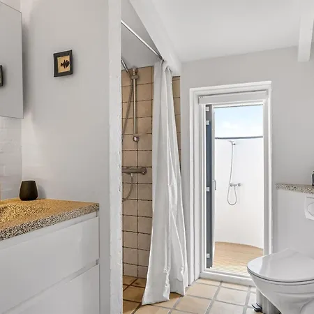 Annrike - 400m From The Sea By Interhome Saltum
