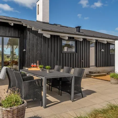 Annrike - 400m From The Sea By Interhome * Saltum